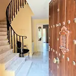 Villa Victoria